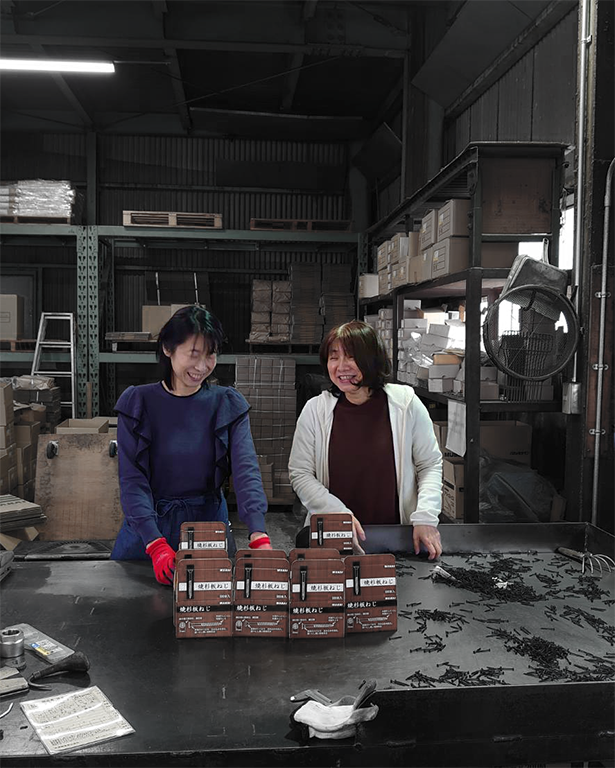 間崎ファスナー工場画像５